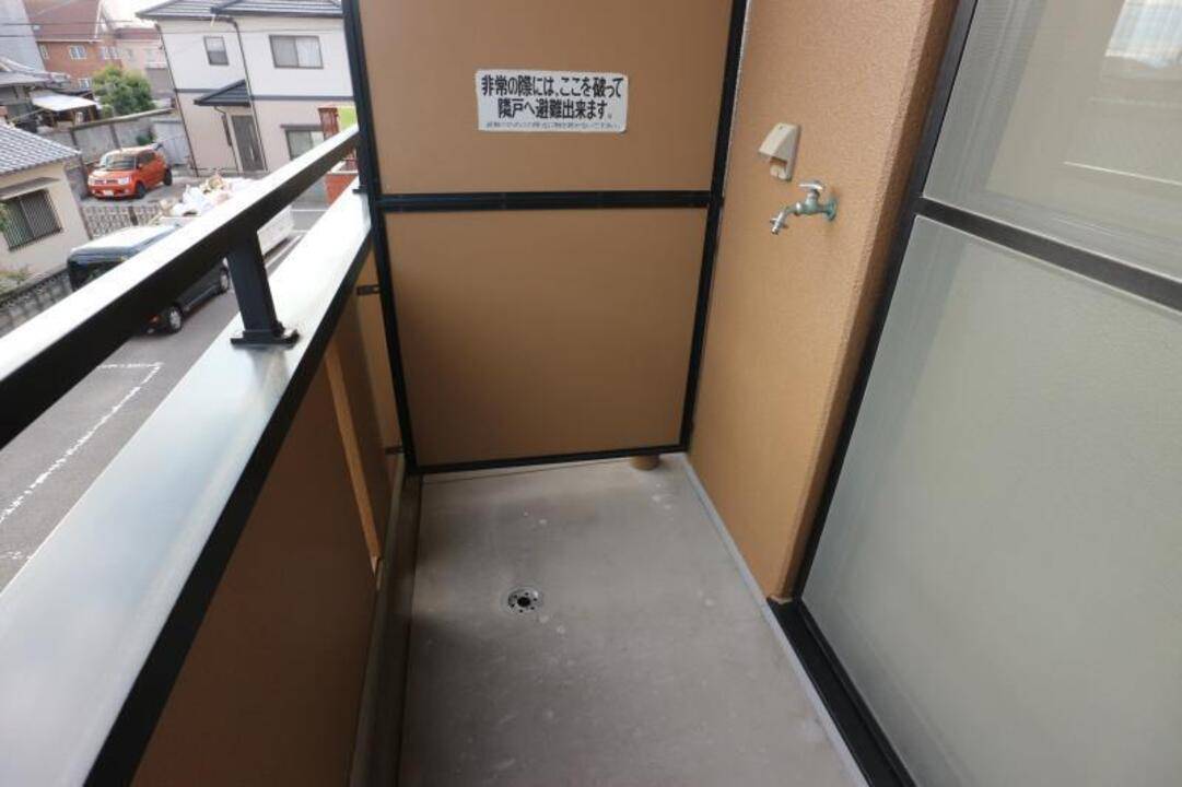 その他設備　洗濯機置場