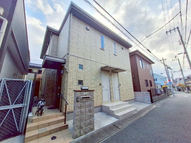 建物外観　★野方駅から徒歩５分♪地震や火災に強いセキスイハイム施工★
