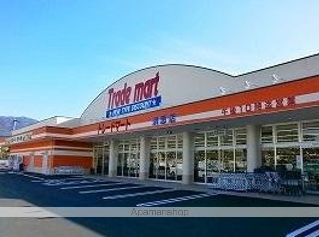 その他　Ｔｒａｄｅ　ｍａｒｔ須恵店（その他）まで426m