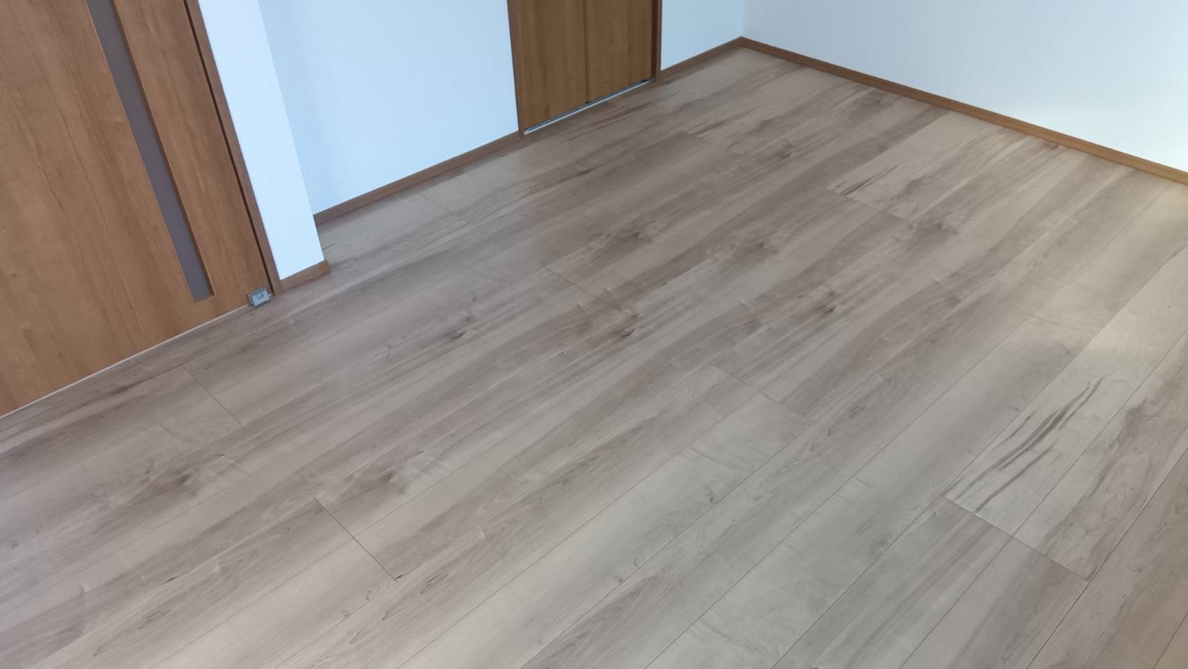 その他部屋・スペース　ゆったり過ごせる居間です