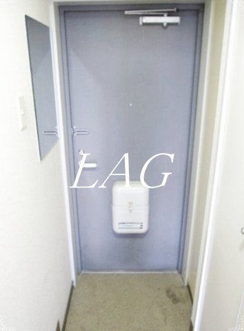 玄関　玄関です。