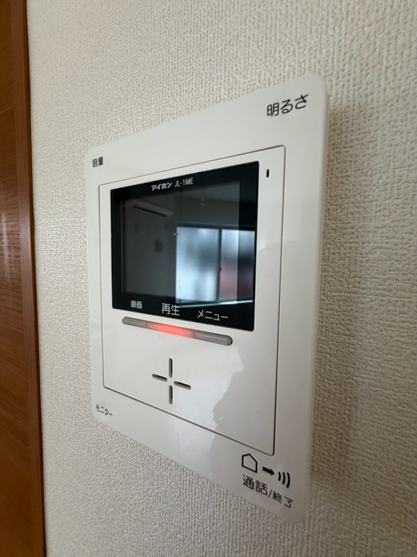 セキュリティ　TVモニター付きインターホン