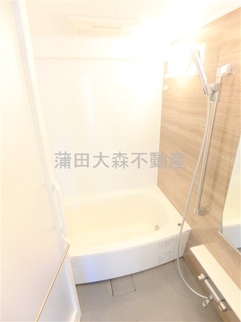 バス・シャワールーム　追焚+浴室乾燥機付きバスルームお風呂