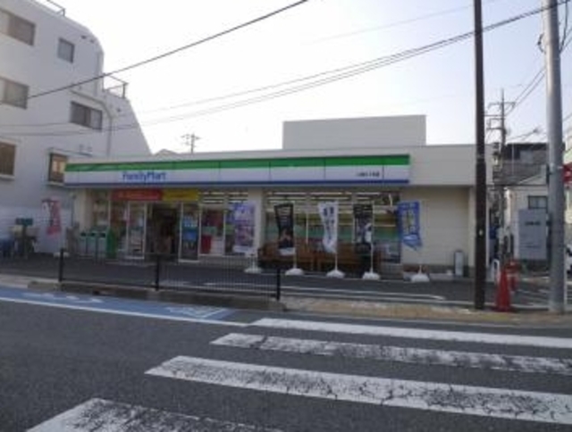コンビニ　ファミリーマート二葉三丁目店（コンビニ）まで443m