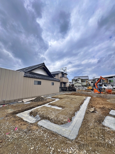建物外観　外観（建設中）