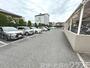 駐車場　敷地内駐車場