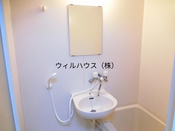 洗面設備　お風呂と洗面台が一緒！