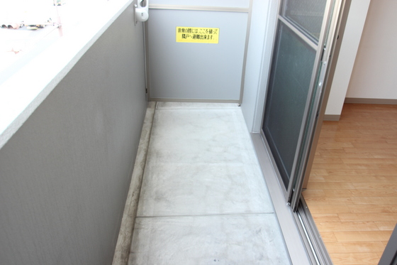 バルコニー　※別部屋の写真です