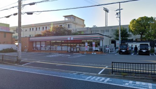 コンビニ　セブンイレブン今池町5丁（コンビニ）まで498m
