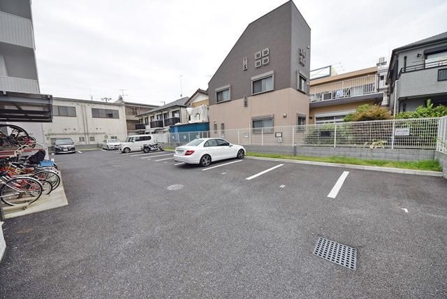 駐車場　★敷地内駐車場★