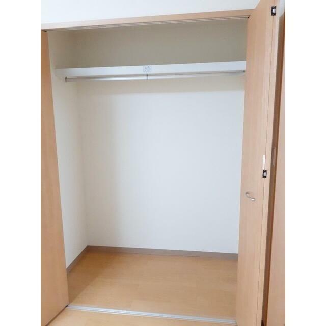 収納　奥行きのある収納です。