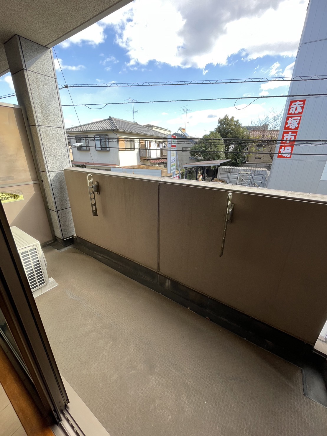 バルコニー