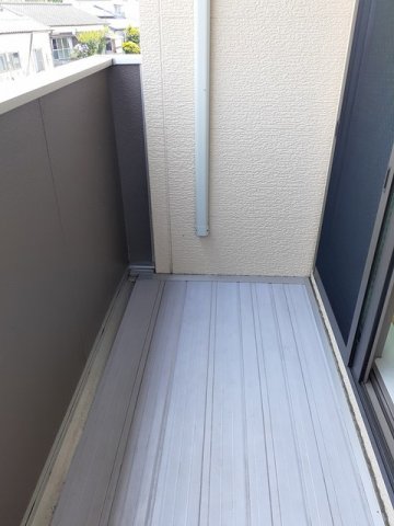 バルコニー　陽当たり良好なバルコニーです♪
