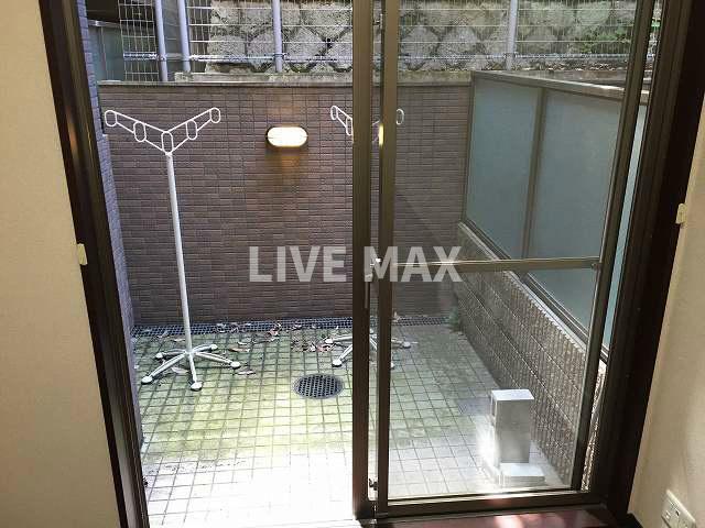 バルコニー　※別部屋のお写真になります