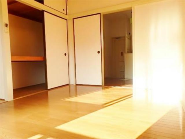 その他部屋・スペース　明るい洋室です