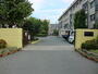 小学校　福岡市立吉塚小学校（小学校）まで208m
