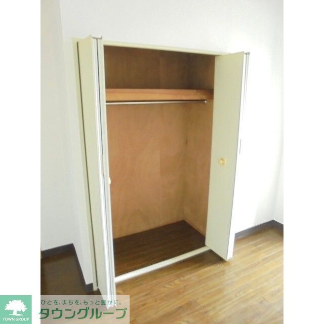 収納　洋室4.5帖・クローゼット