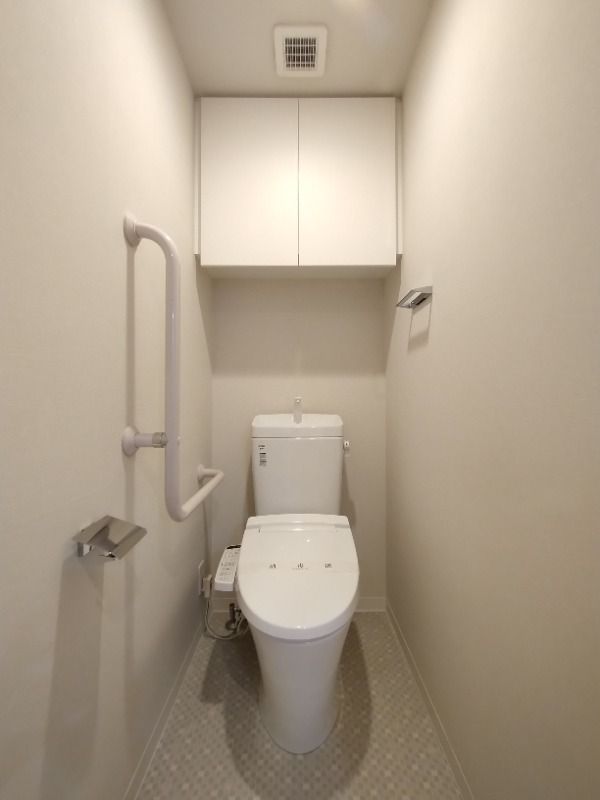 トイレ　（別タイプ参考写真）クレイシア板橋モデルノ　板橋区板橋4