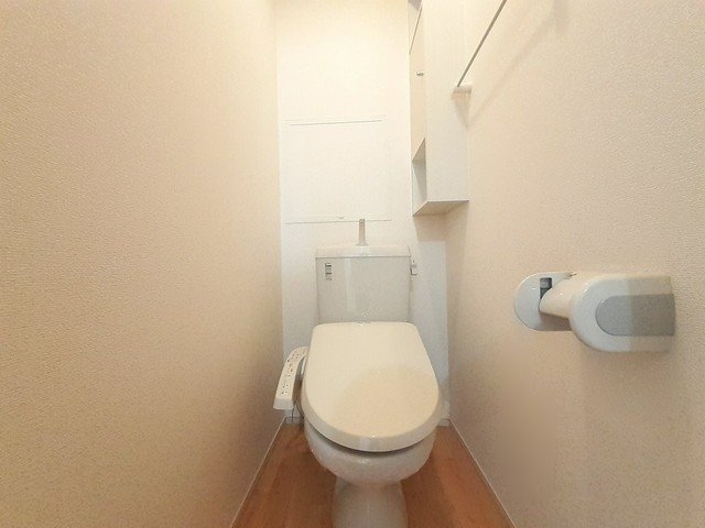 トイレ　コンパクトで使いやすいトイレです