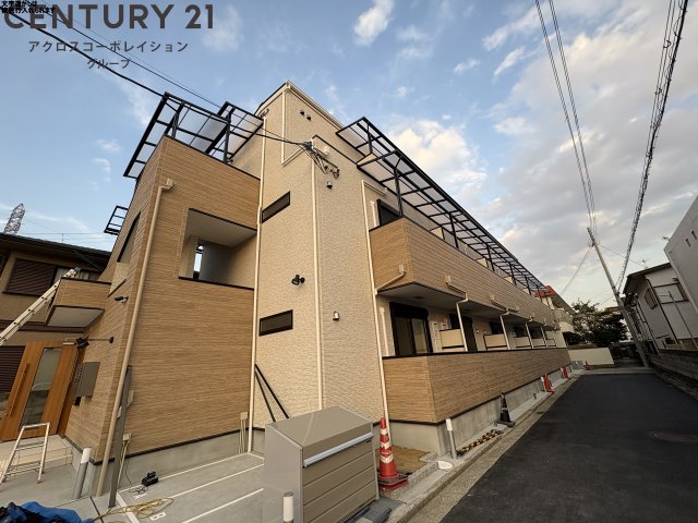 建物外観　敷地内に原付・自転車置場あります！