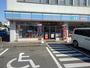 コンビニ　ローソン鳥栖養父町店（コンビニ）まで570m