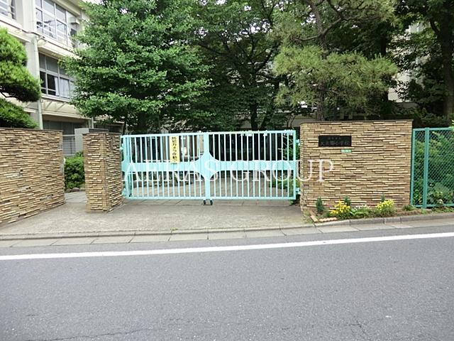 小学校　練馬区立大泉南小学校（小学校）まで488m