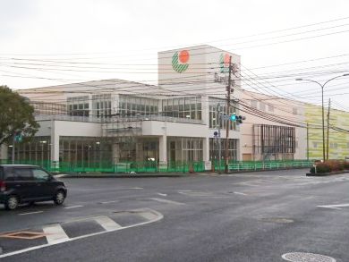 スーパー　サンリブ折尾店（スーパー）まで343m