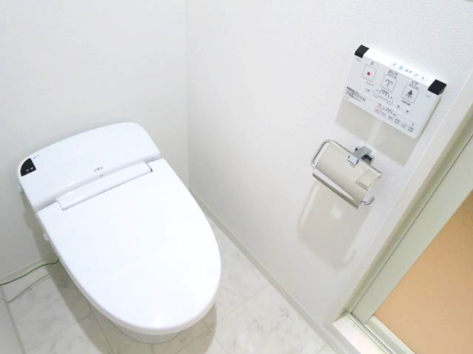 トイレ　トイレ