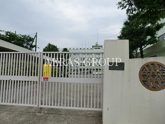 中学校　足立区立江南中学校（中学校）まで421m
