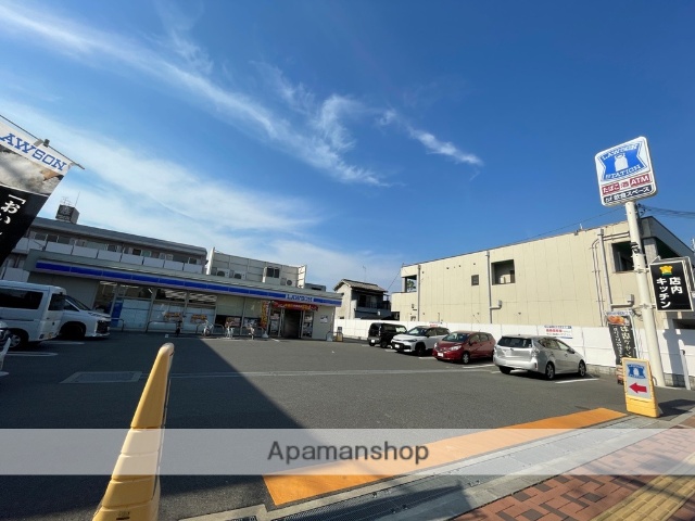 コンビニ　ローソン（コンビニ）まで294m