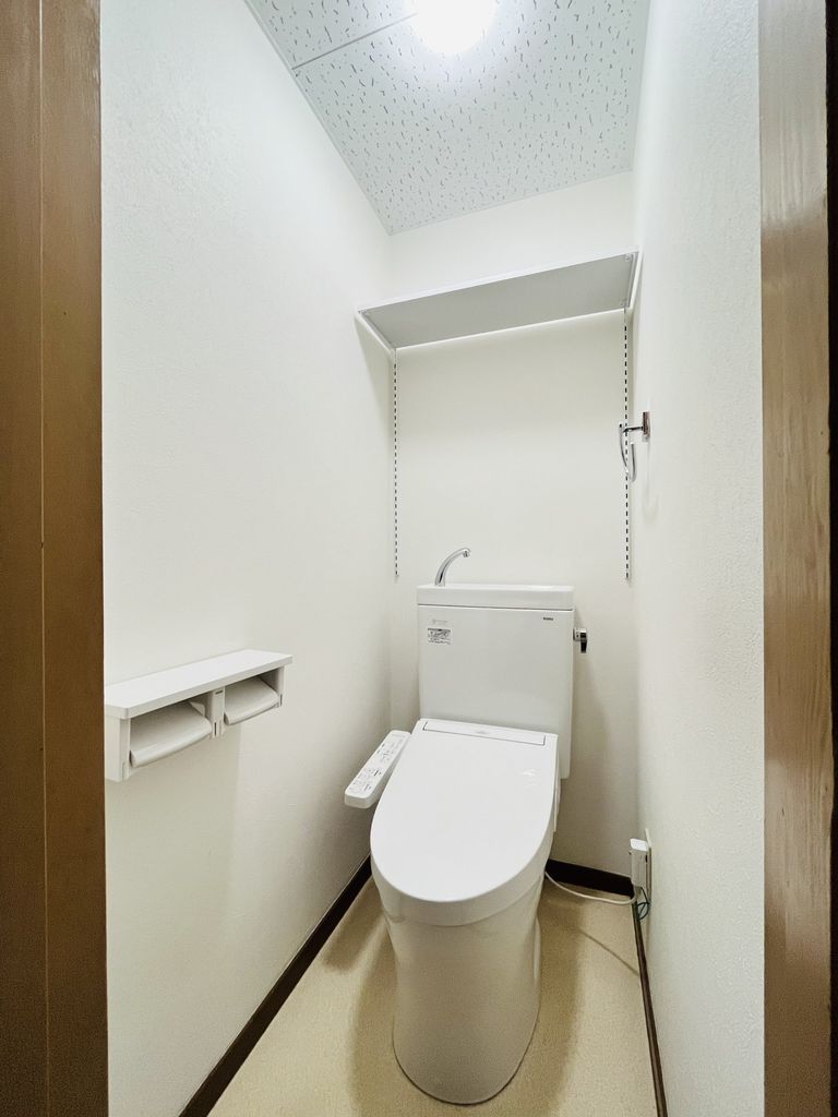 トイレ　別部屋写真