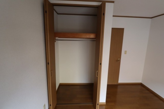 収納　クローゼット