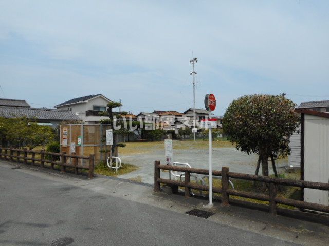 公園　公園（公園）まで664m