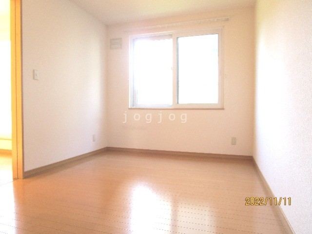 その他部屋・スペース　壁が多く使いやすいお部屋です