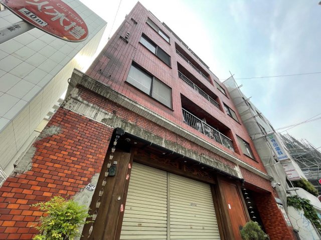 エントランス　毎日通るエントランスはこのようになっています