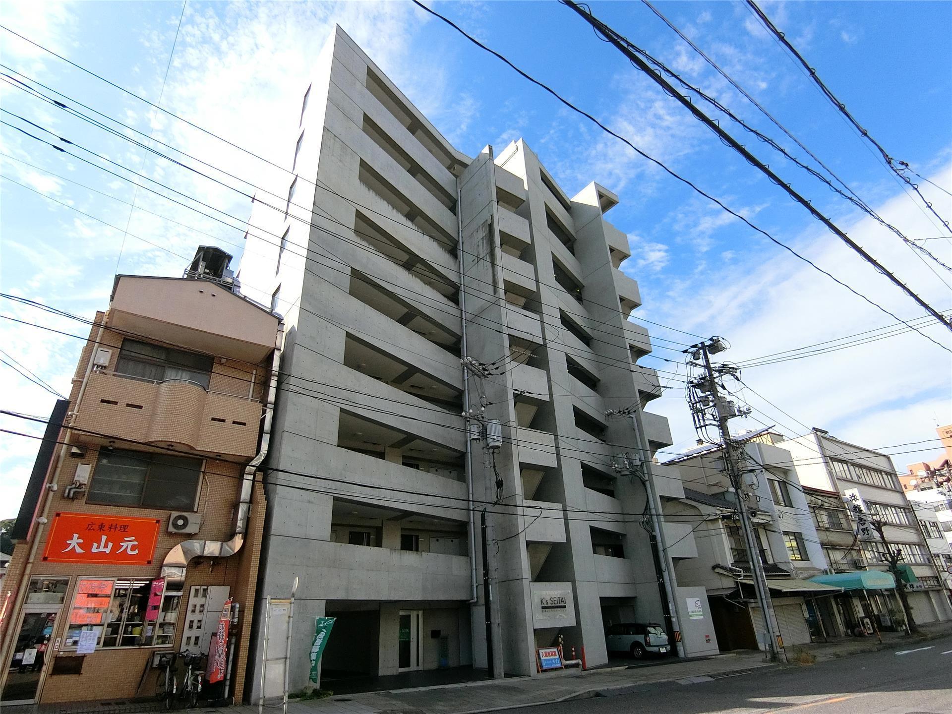建物外観　2011年築　Der Glanz.Y2 青山