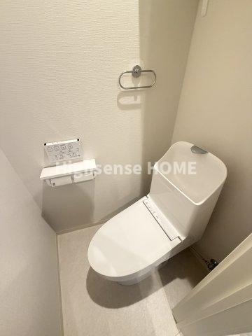 トイレ　落ち着いたトイレです