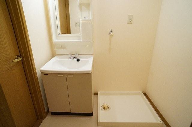 洗面設備　図面と現状に相違がある場合には現状を優先