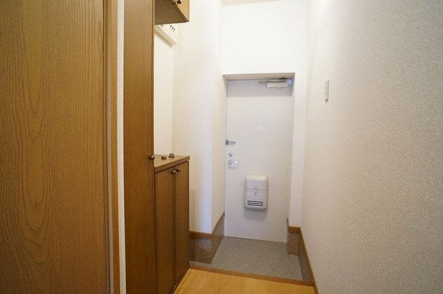 玄関　図面と現状に相違がある場合には現状を優先