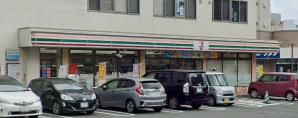 コンビニ　セブンイレブン 久留米通町店（コンビニ）まで879m