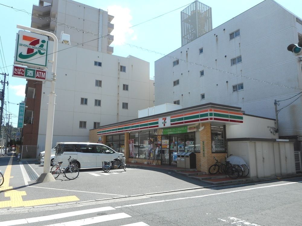 コンビニ　セブンイレブン広島昭和町（コンビニ）まで167m