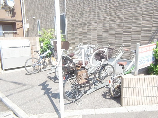 その他共有部分　駐輪場です。