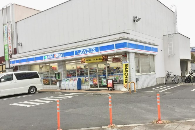 コンビニ　ローソン 舎人一丁目店（コンビニ）まで103m