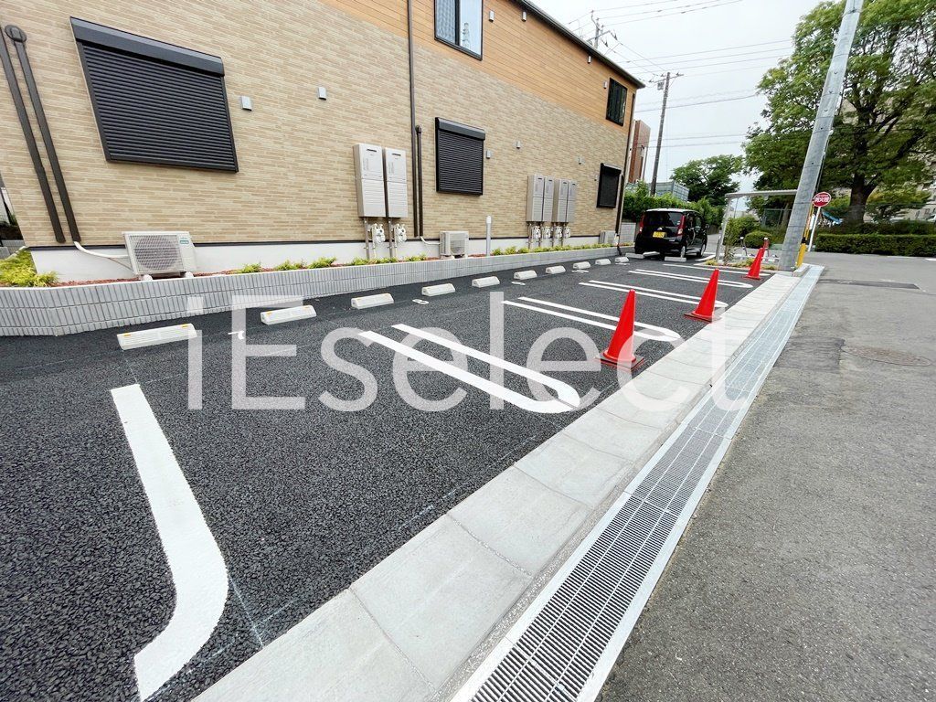 駐車場　敷地内駐車場も募集中です★