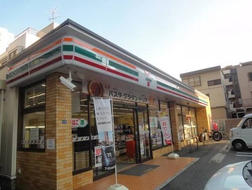 コンビニ　セブンイレブン 名古屋春岡1丁目店（コンビニ）まで245m