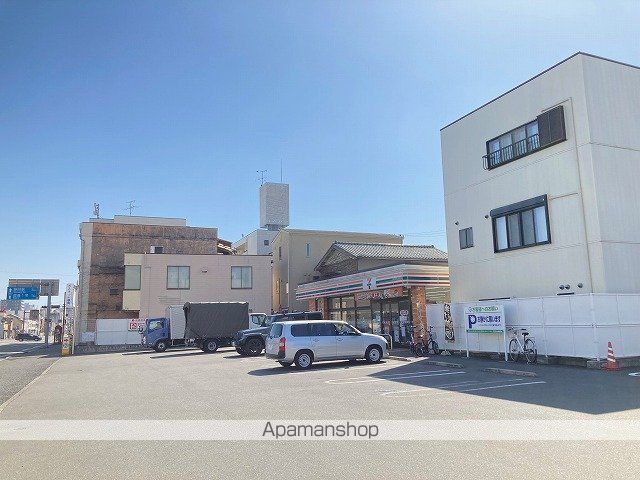 コンビニ　セブン－イレブン静岡二番町店（コンビニ）まで607m