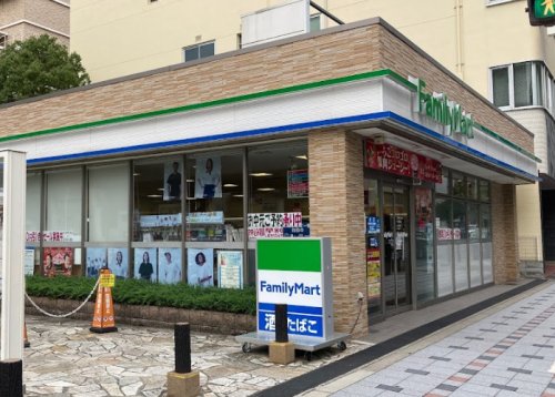 コンビニ　ファミリーマート 内本町西店（コンビニ）まで110m