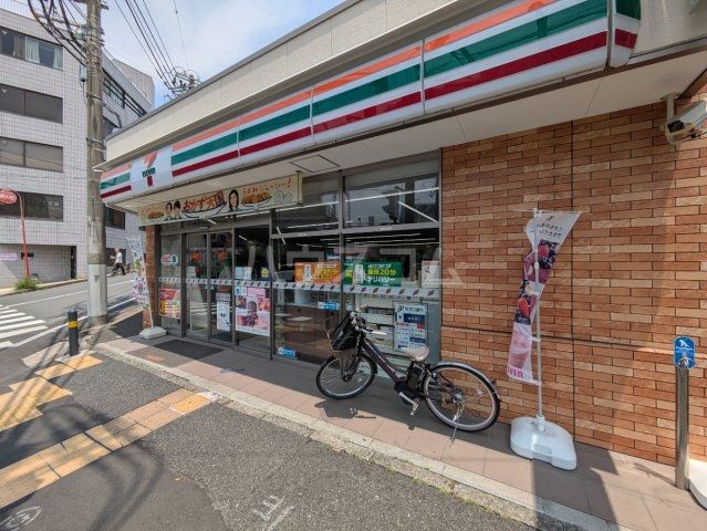 コンビニ　セブンイレブン　横浜東白楽駅南店（コンビニ）まで1211m