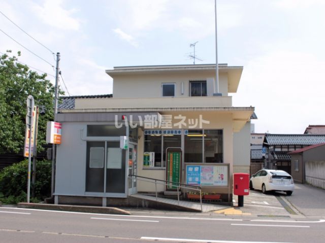 郵便局　西金沢駅前郵便局（郵便局）まで1056m