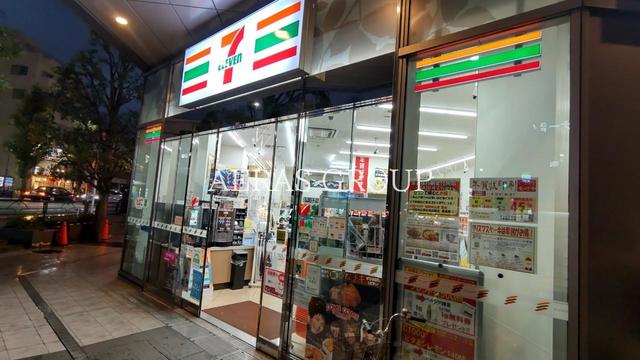 コンビニ　セブン-イレブン 八王子サザンスカイタワー店（コンビニ）まで239m